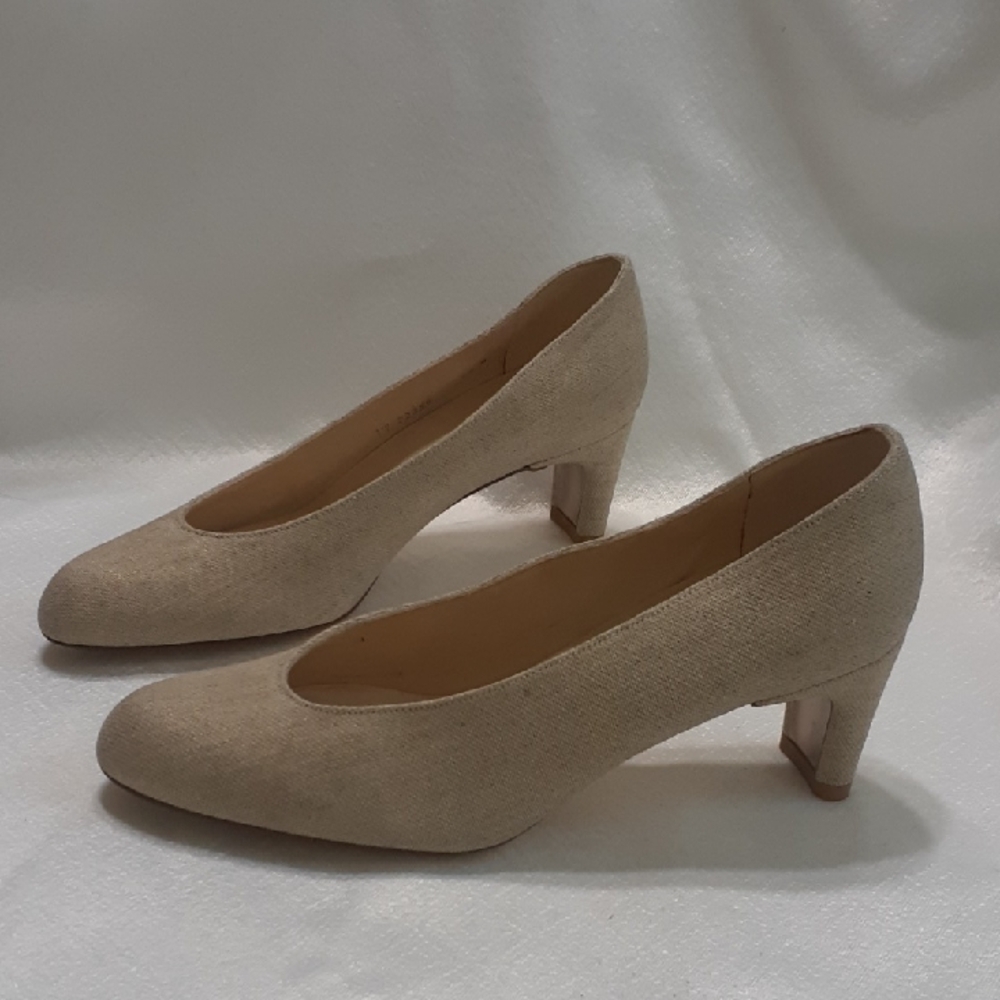 Stuart Weitzman Beige Heels Summer Linen Size 5.5M | New